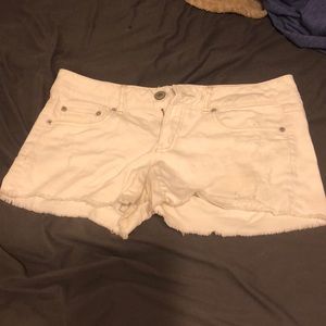 American Eagle White Low Rise Shorts